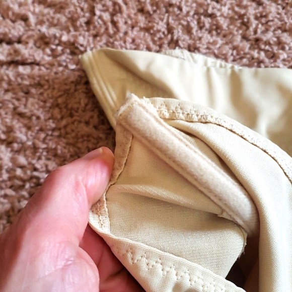 Flexees Cream Shapewear Corset - Picture 3 of 5